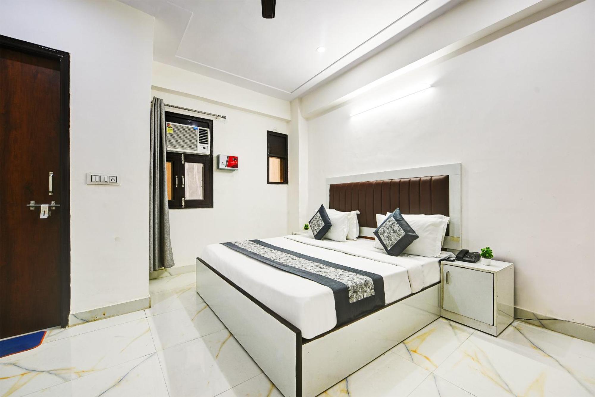Hotel Krishna Tower دلهي المظهر الخارجي الصورة