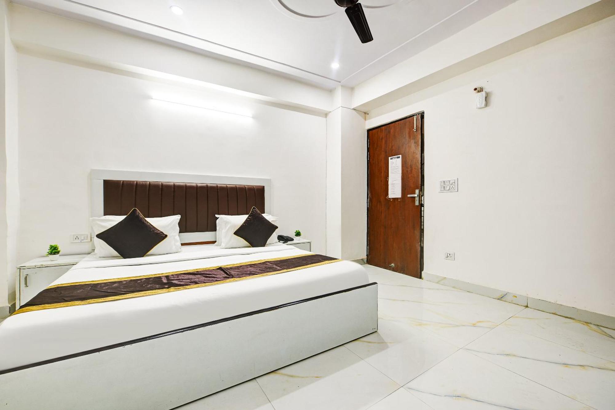 Hotel Krishna Tower دلهي المظهر الخارجي الصورة